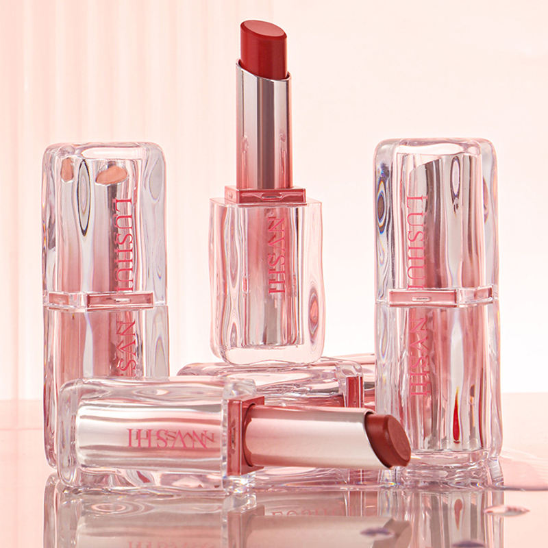Velvet Matte Lipstick Whitening and Moisturizing Formula Non-Fading Soft Texture for Elegant Lips